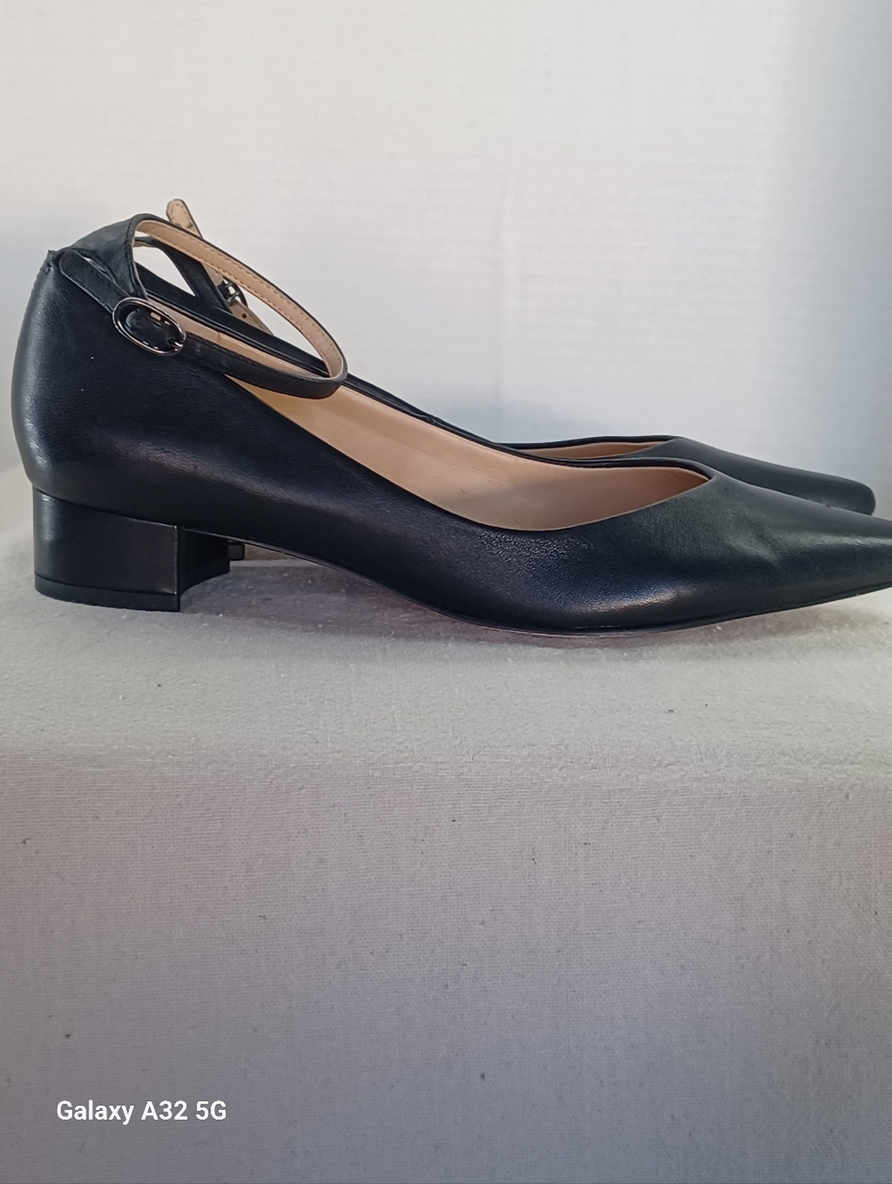 Franco Sarto Black Karlyn Leather Low Block Heel with Ankle Strap Size 7.5m - Picture 5 of 10